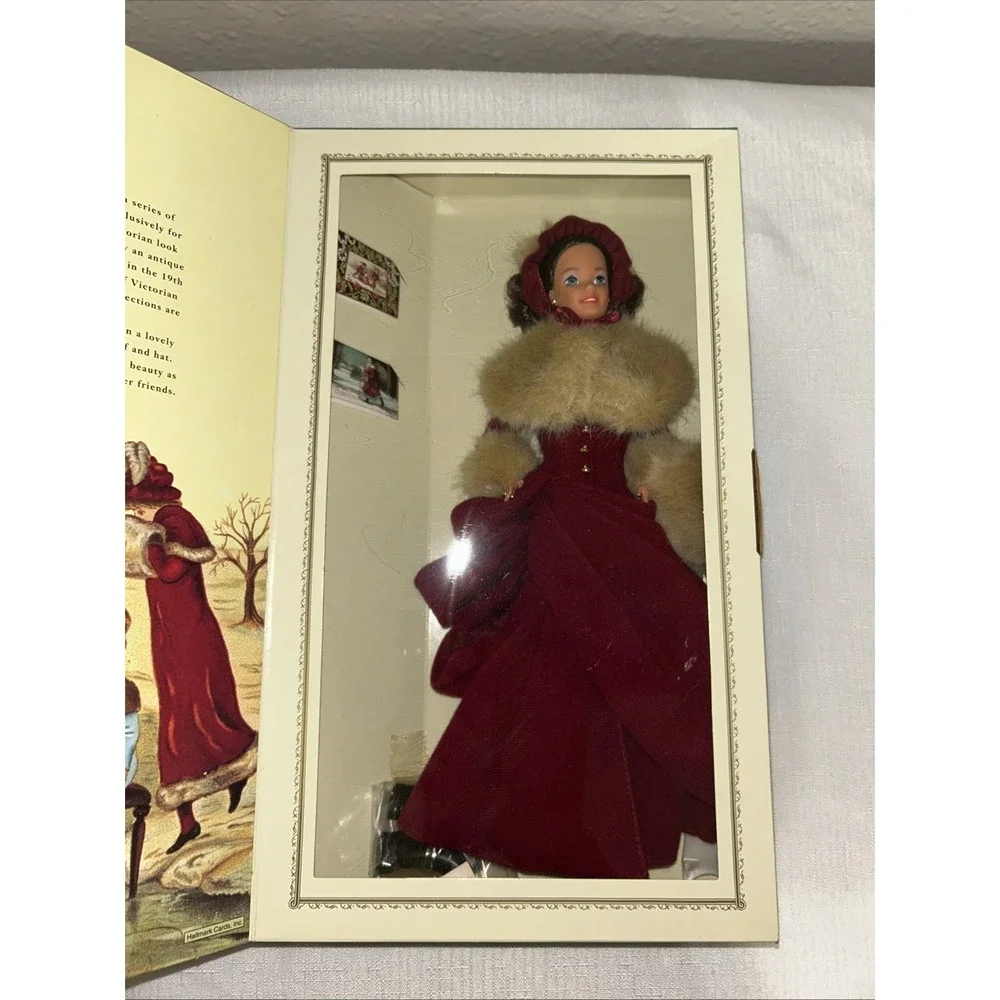 Mattel Victorian Elegance Barbie Vintage 1994 Collector's Holiday Skating NIB - Picture 2 of 11